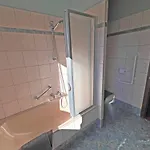 Haus Im Gruenen سالفلدن ام ستينه