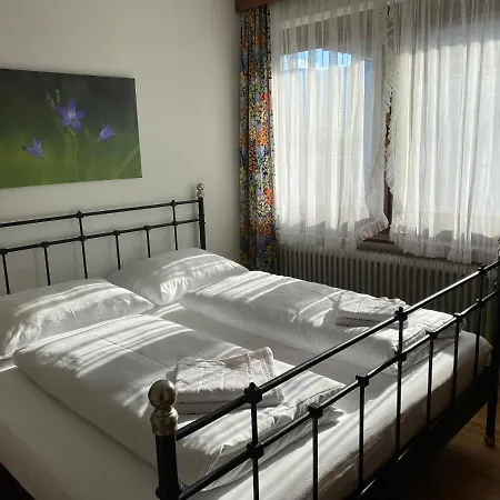 Haus Im Gruenen *