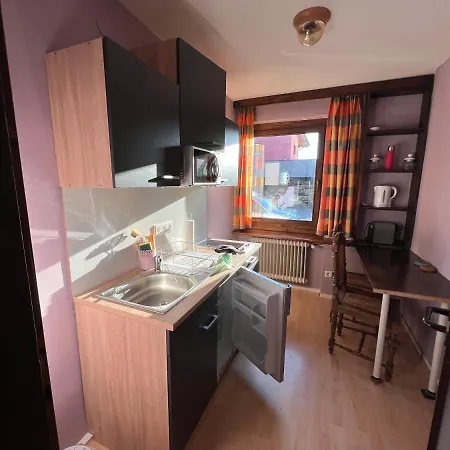 Haus Im Gruenen * 살펠덴암스타이너르넨미어