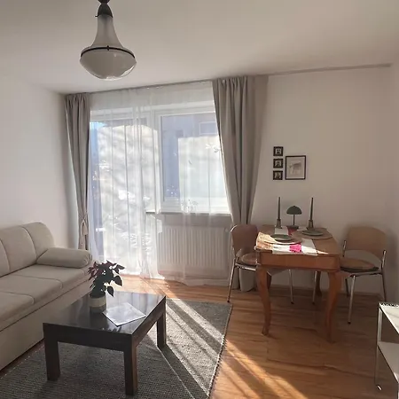 Haus Im Gruenen Apartman *