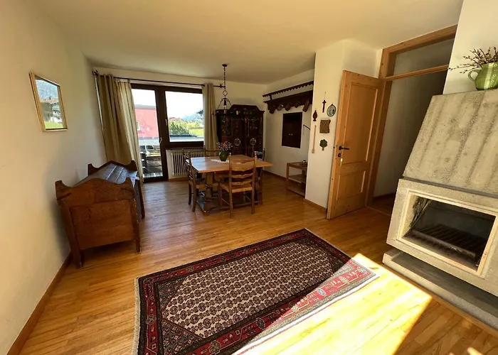 Haus Im Gruenen Apartman *