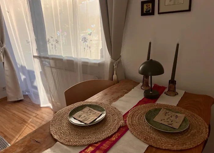 Haus Im Gruenen Apartman